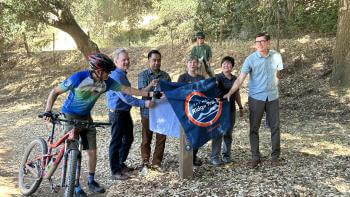 Unveiling the Ridge Trail medallion